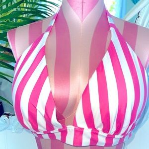VICTORIA'S SECRET SWIM Pink Cabana Candy Stripe Essential Halter Bikini Top